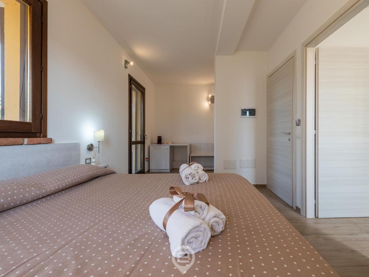 Villa Monica - Suites Iglesias Exterior photo